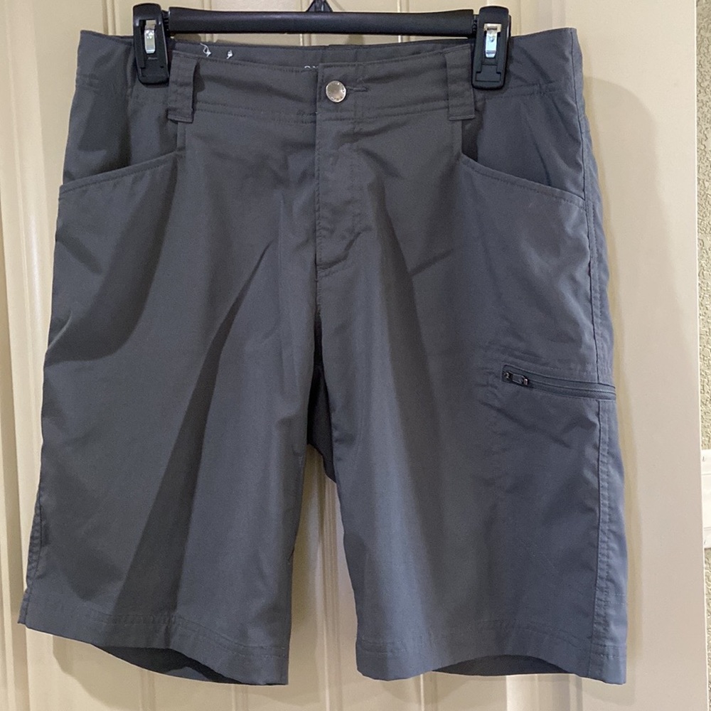 Men’s Shorts by Columbia Brand.  EUC!
